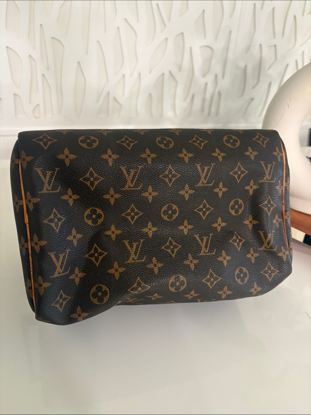 Vintage Louis Vuitton Speedy 30 Handbag - Picture 7 of 12